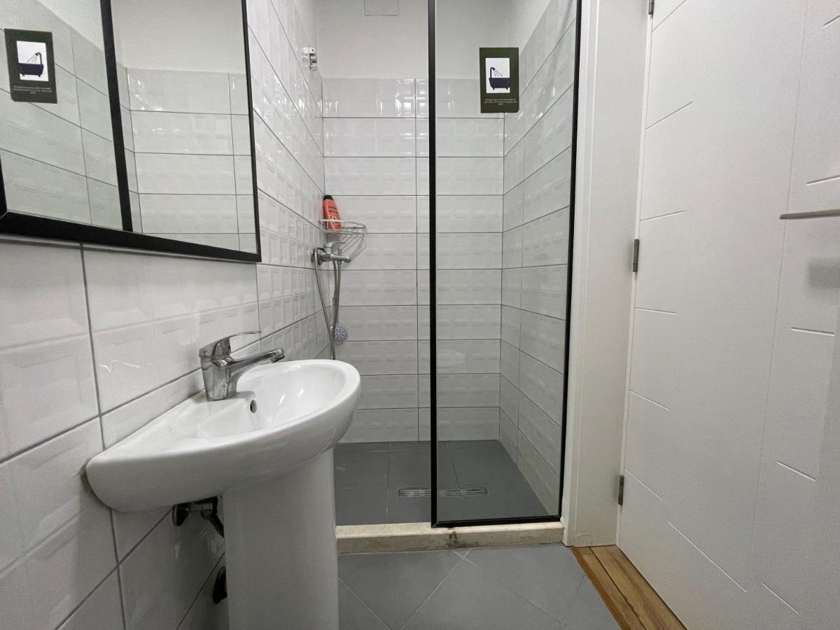 Central Studio Apartments Tirana Kültér fotó