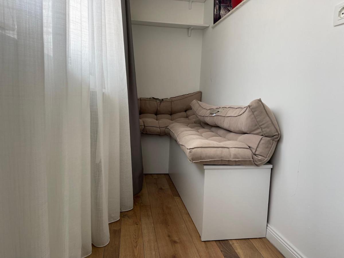 Central Studio Apartments Tirana Kültér fotó