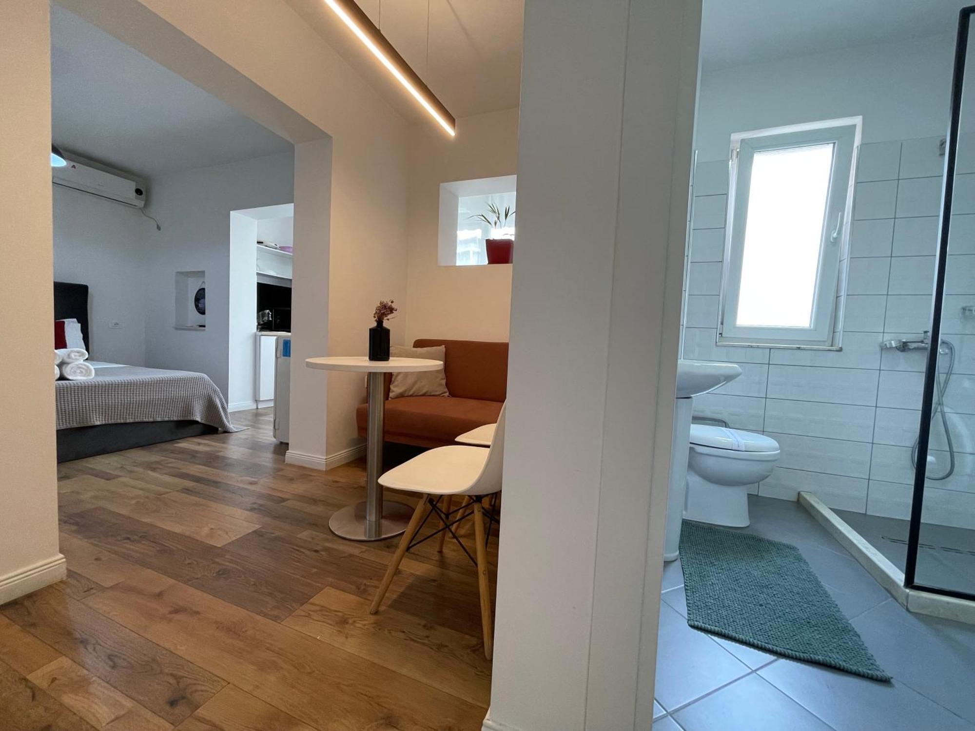 Central Studio Apartments Tirana Kültér fotó